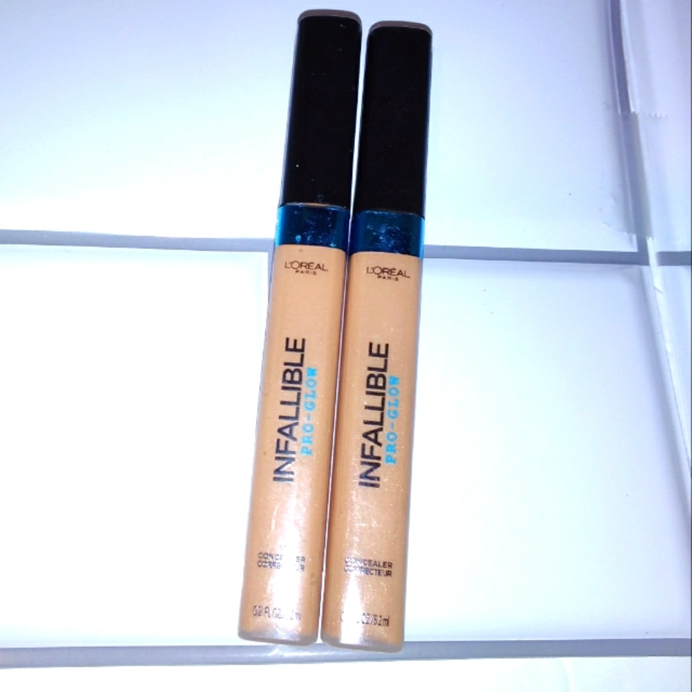 2 Pack L'Oreal Pro-Glow Concealer